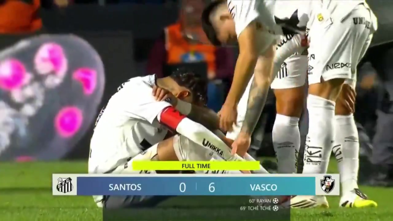 华体会app登录-😭被踢哭！桑托斯遭0-6血洗，内马尔哭着离开球场&amp;用球衣擦眼泪