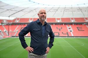 华体会hth注册-滕哈赫62天闪电下课：一场战术、信任与文化的全面崩塌