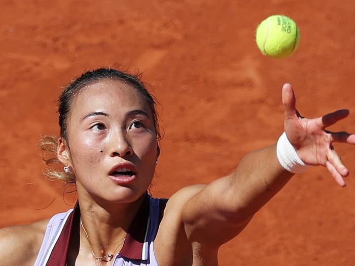 华体会app登录-郑钦文术后恢复训练中，坦言完全康复仍需时间